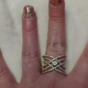 Womens Ring Sterling Silver Gold Plated With Authentic Dimonds.